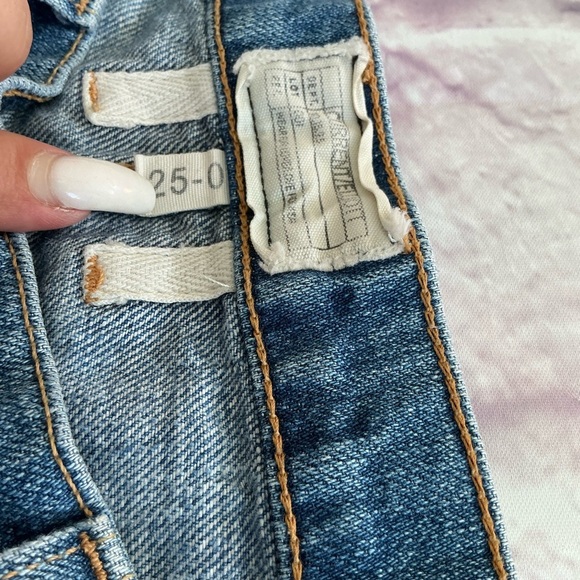 Current/Elliott Light Blue Distressed Cropped Jeans - Picture 6 of 11